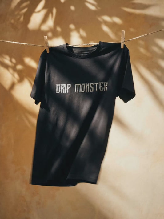 DRIP MONSTER CHAINS Unisex premium t-shirt